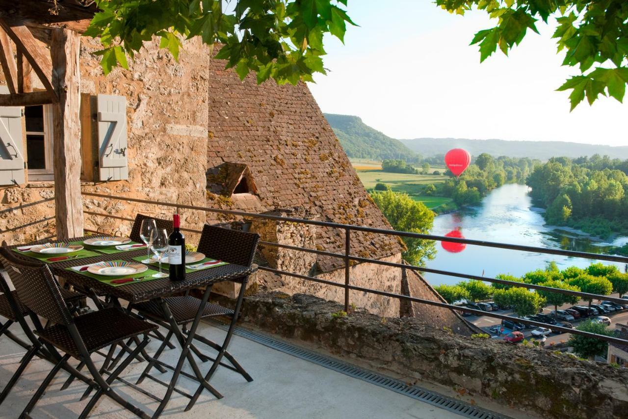 Au Coeur De Beynac, Superbe Maison Du 14Eme Siecle Avec Jardin Panoramique Exterior photo